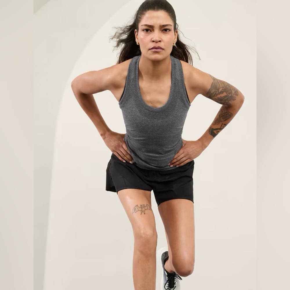 EUC ATHLETA MOMENTUM SEAMLESS HEATHER TANK